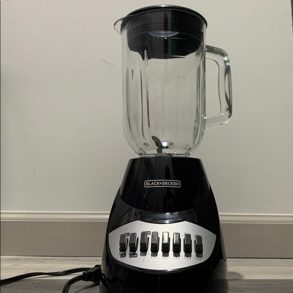 Black+Decker 10-SPEED blender